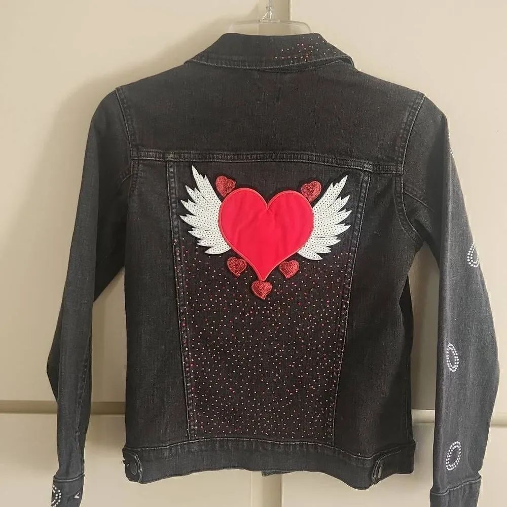 Wonder Nation Girls Upcycled "Love in Flight" Black Denim Jacket, S. L(10-12)